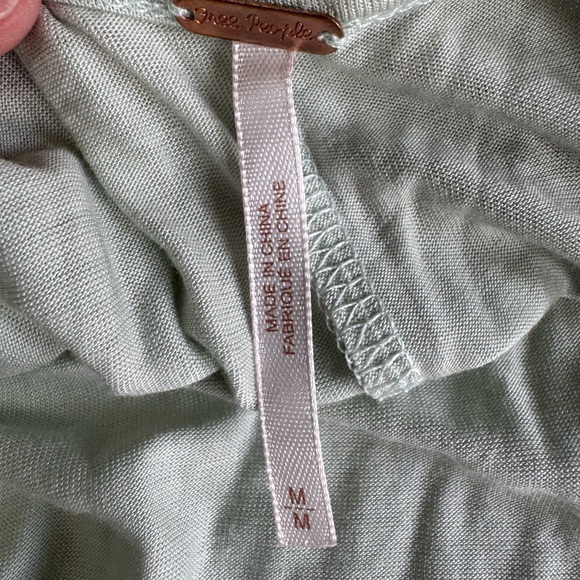 Free People Women’s Strappy Tank Top Size Medium Mint Green Flowy - Picture 3 of 5
